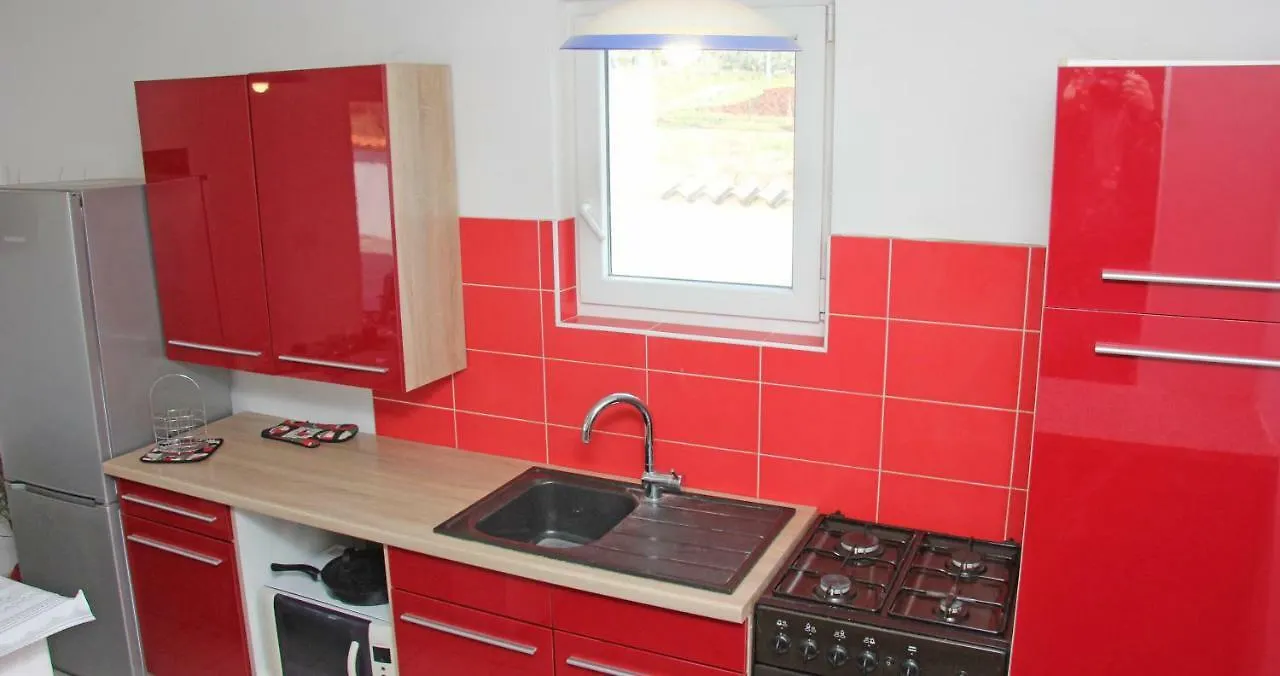 Ema Holiday Home Muntić