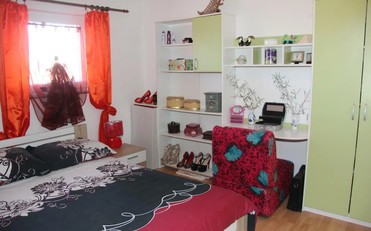 Ema Holiday Home Muntić Kroatien
