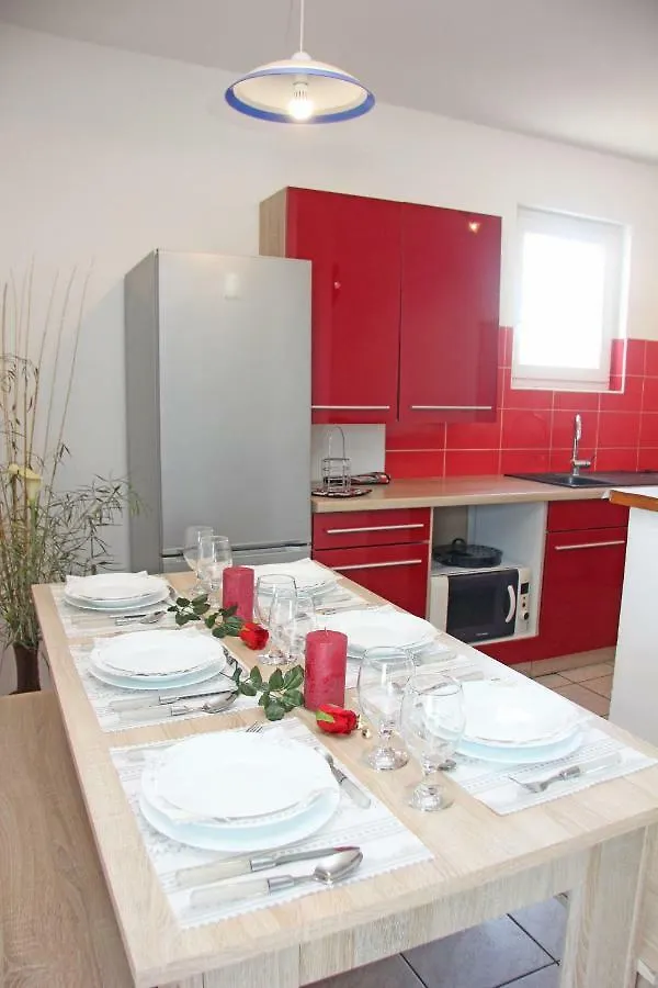 Ema Holiday Home Muntić